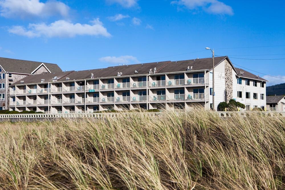 Hi Tide Oceanfront Inn Seaside Eksteriør billede