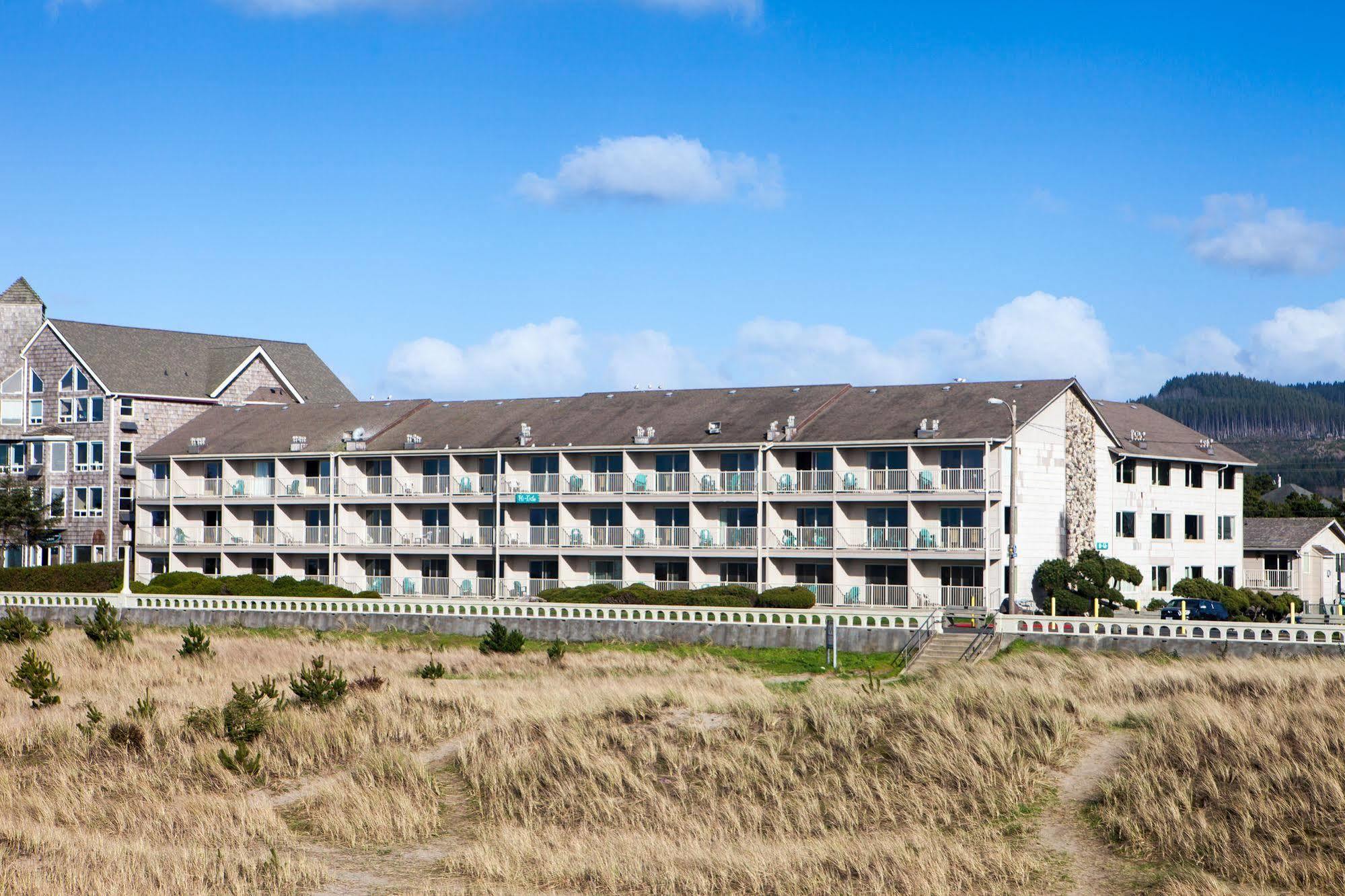 Hi Tide Oceanfront Inn Seaside Eksteriør billede